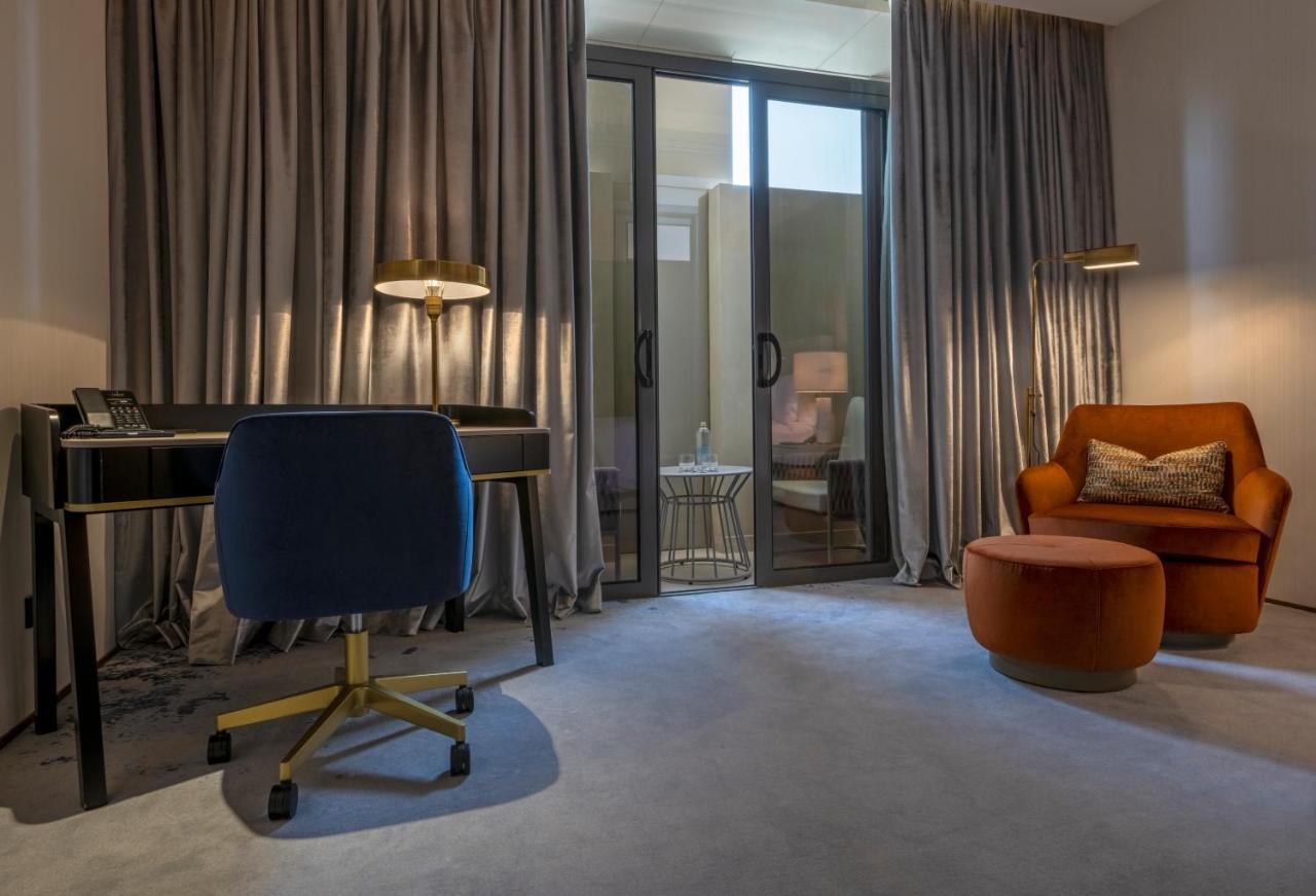 Jareed Hotel ריאד מראה חיצוני תמונה A room at the hotel